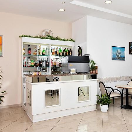 Albergo Gloria Bellaria-Igea Marina Dış mekan fotoğraf