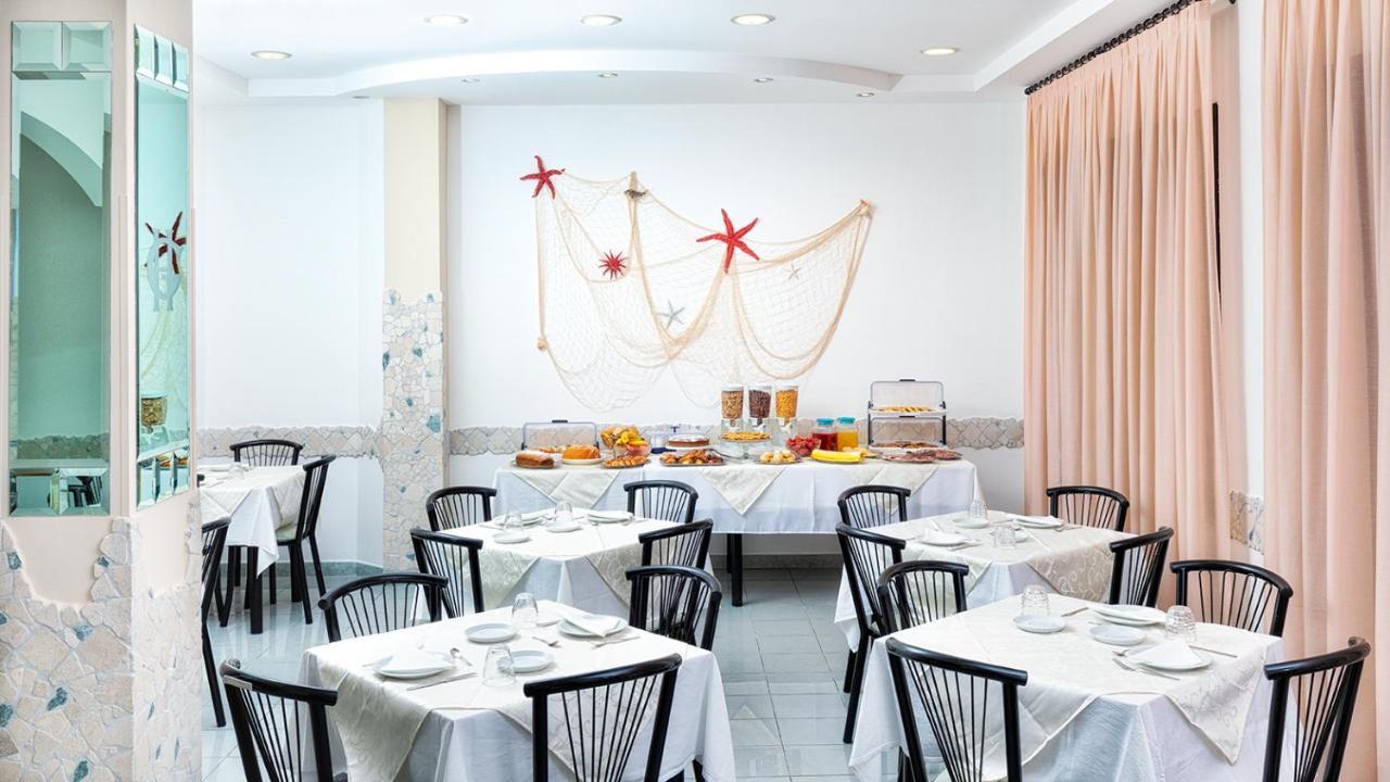 Albergo Gloria Bellaria-Igea Marina Dış mekan fotoğraf